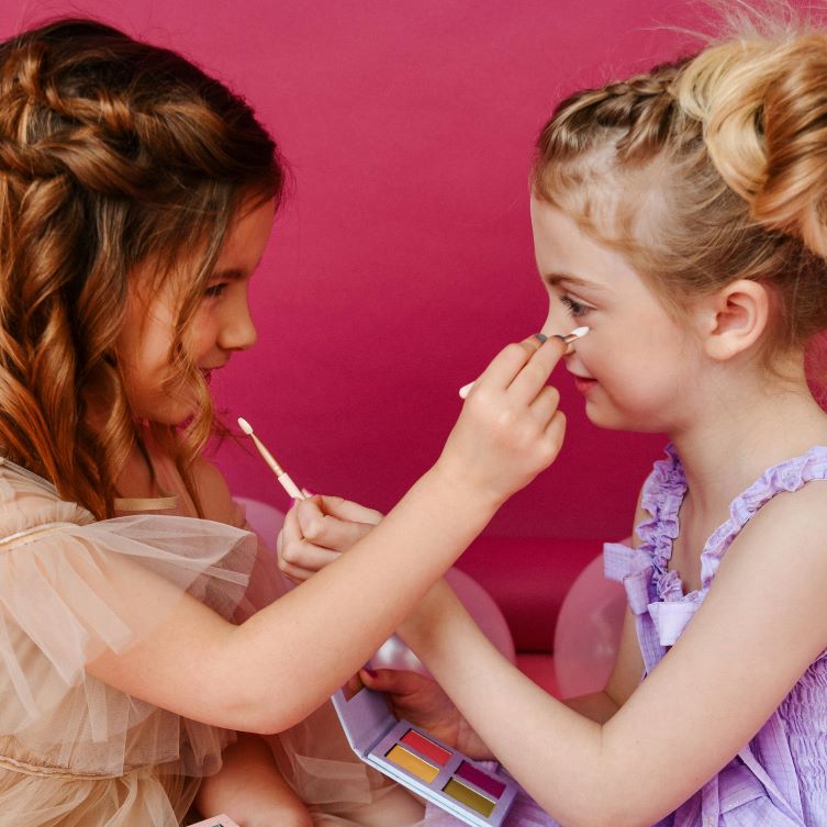 Candy Fantasy Eye & Cheek Palette